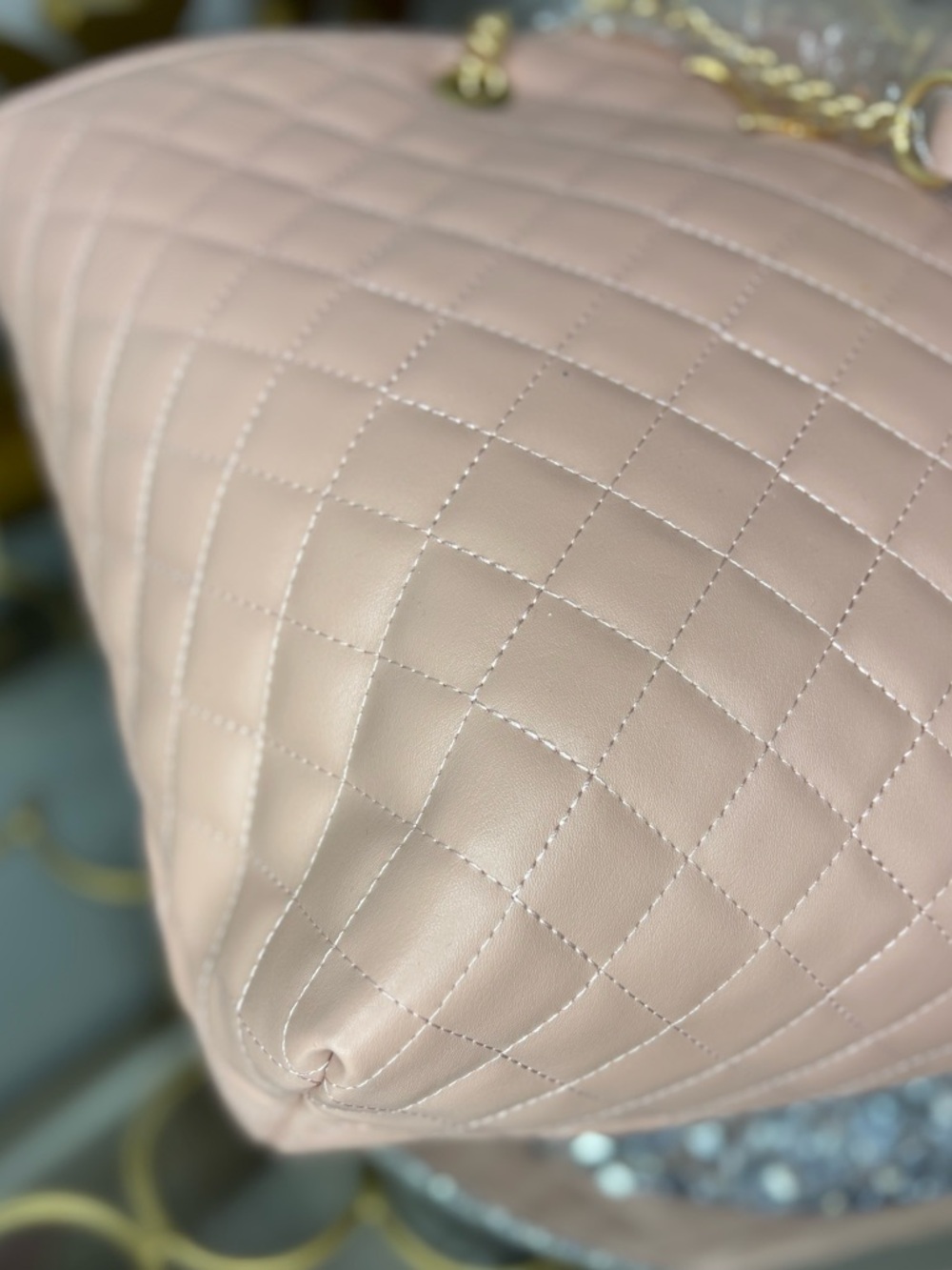 Badgley Mischka quilted chain strap tote bag in blush NWT - Picture 12 of 14